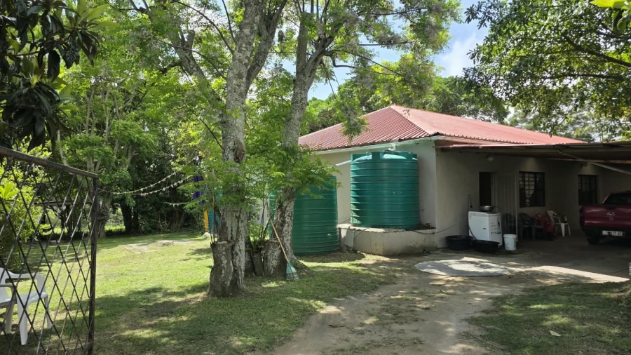 4 Bedroom Property for Sale in Summerpride Eastern Cape